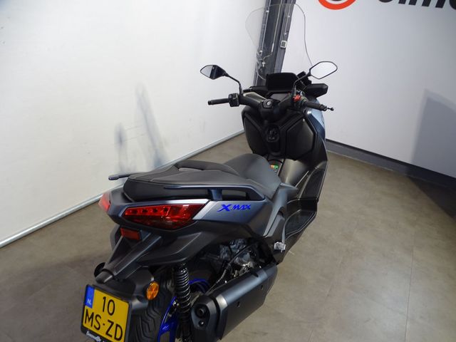 yamaha - x-max-300-abs
