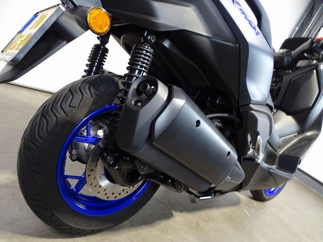 yamaha - x-max-300-abs