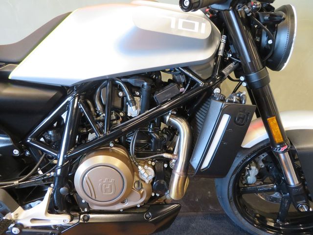 husqvarna - vitpilen-701