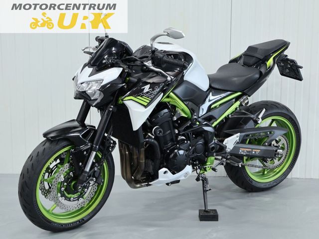 kawasaki - z900