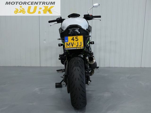 kawasaki - z900