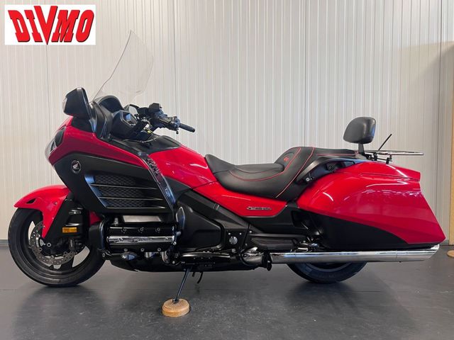 honda - gl-1800-goldwing-bagger