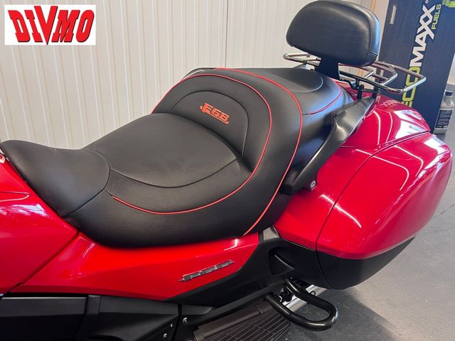 honda - gl-1800-goldwing-bagger