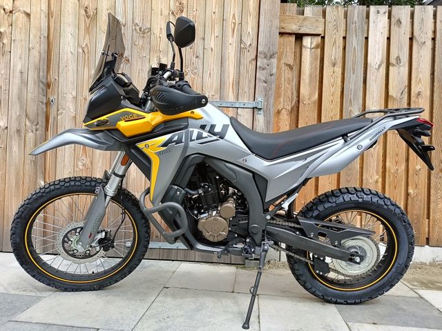 voge - 300-r