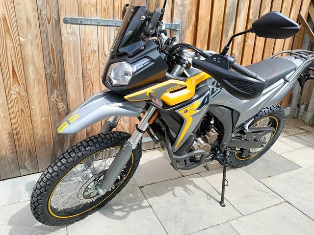voge - 300-r