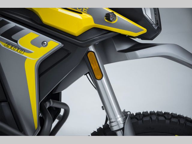 voge - 300-r