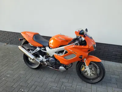 HONDA VTR 1000 F FIRESTORM – foto 2
