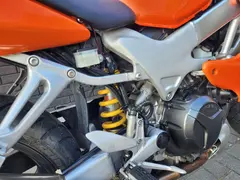 Honda VTR 1000 F Firestorm -1e eigenaar-Nieuwstaat ! 2000 occasion – foto 12 van 23