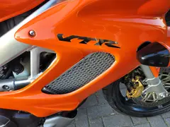 Honda VTR 1000 F Firestorm -1e eigenaar-Nieuwstaat ! 2000 occasion – foto 16 van 23