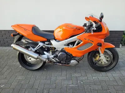 HONDA VTR 1000 F FIRESTORM – foto 4