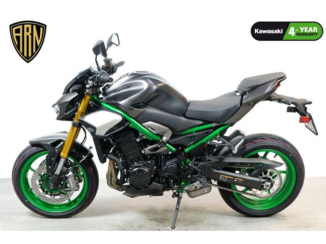 kawasaki - z900