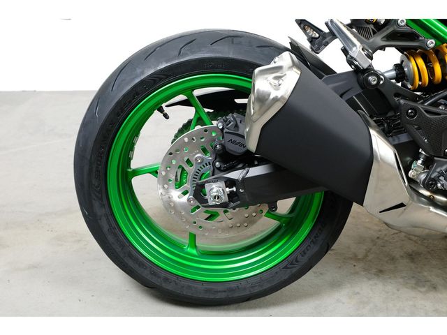 kawasaki - z900