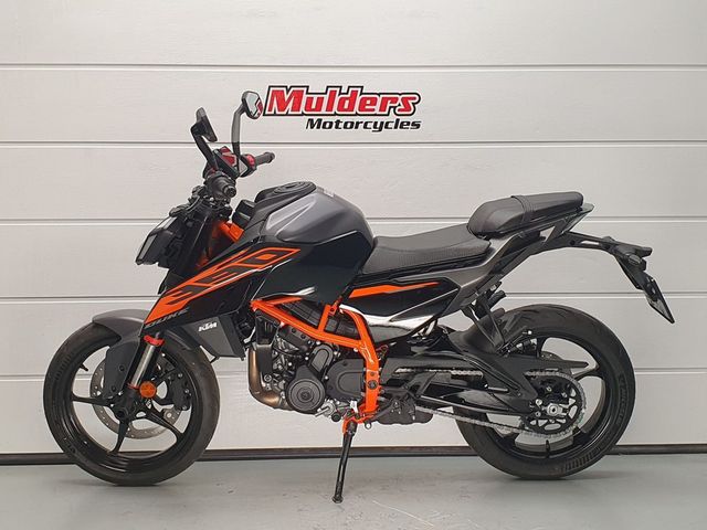 ktm - 390-duke-abs