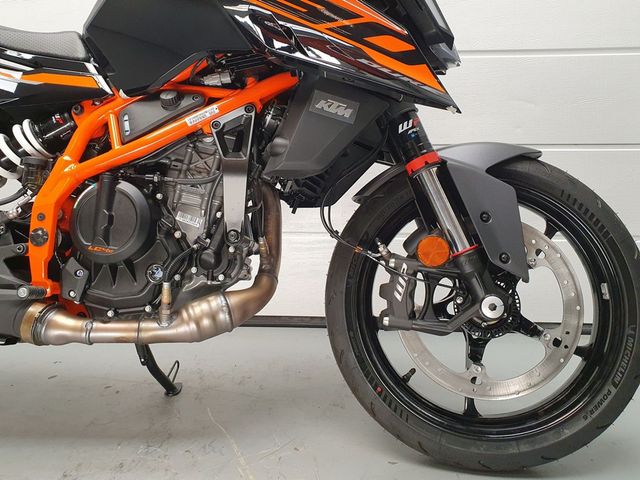 ktm - 390-duke-abs