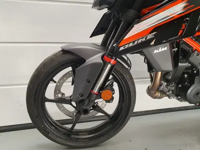 KTM 390 DUKE ABS – foto 4
