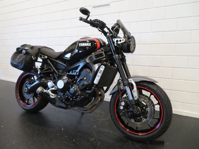 yamaha - xsr-900-abs