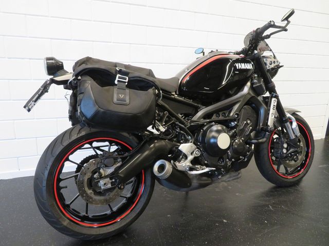 yamaha - xsr-900-abs