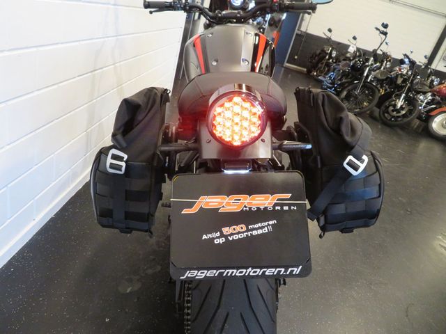 yamaha - xsr-900-abs