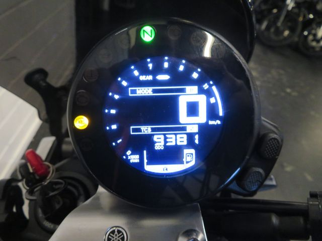 yamaha - xsr-900-abs