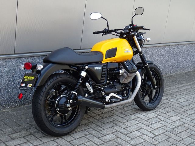moto-guzzi - v-7-stone