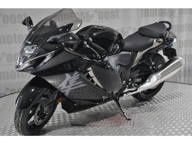 suzuki - gsx-r-1300-hayabusa