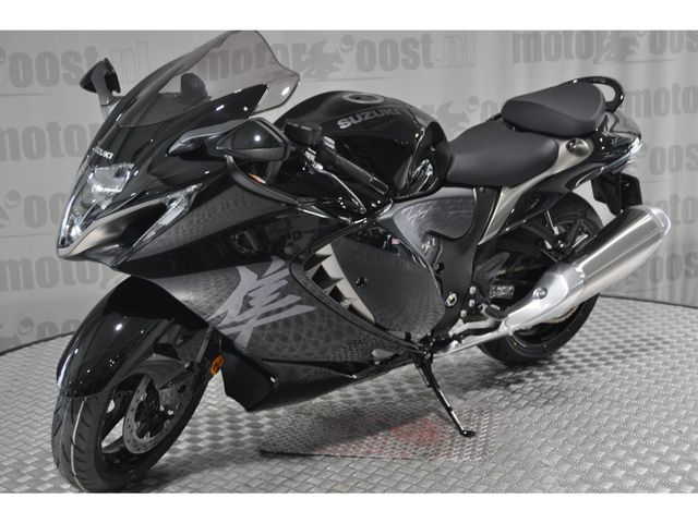 suzuki - gsx-r-1300-hayabusa