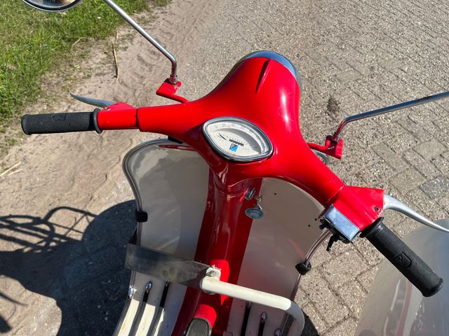 vespa - zijspan