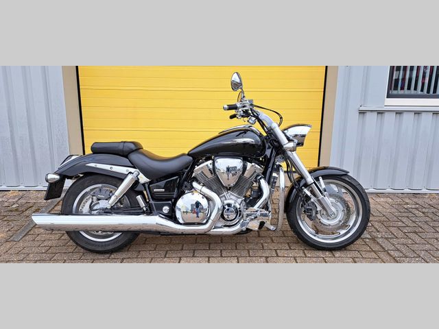 honda - vtx-1800-retro