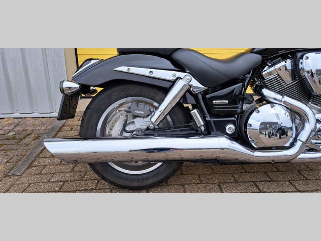honda - vtx-1800-retro