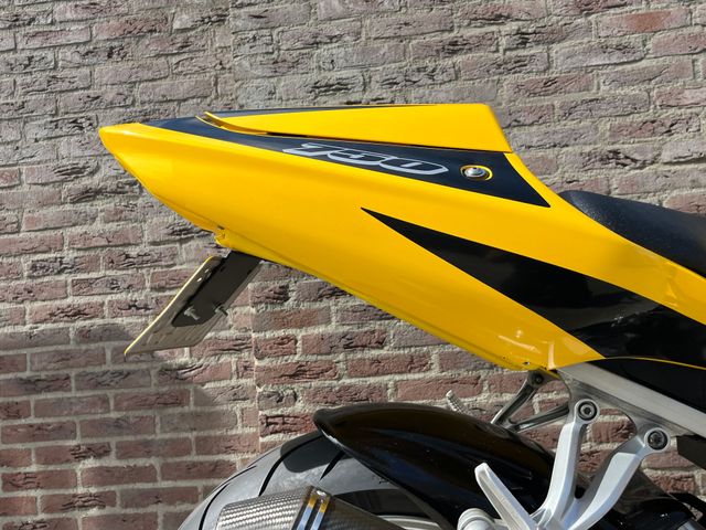 suzuki - gsx-r-600