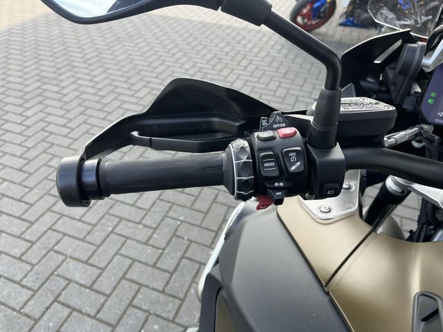 bmw - r-1250-gs-adventure