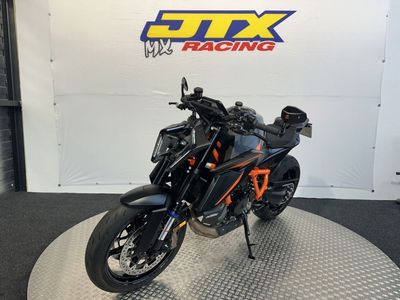 KTM 1390 SUPER DUKE R EVO – foto 2