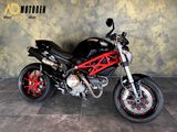 DUCATI MONSTER