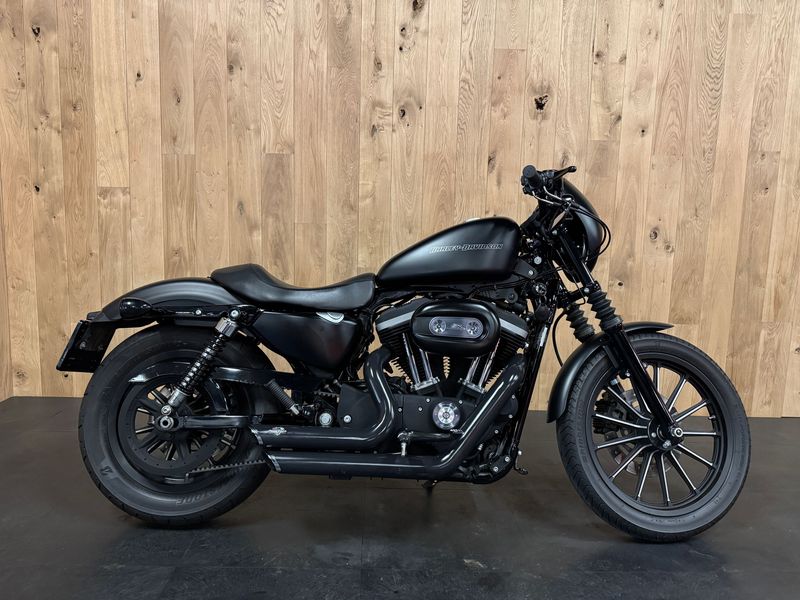 Harley-Davidson Sportster Iron XL 883 N 2009 occasion