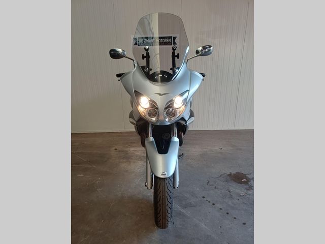 moto-guzzi - norge-1200