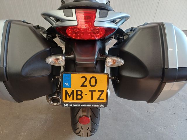 moto-guzzi - norge-1200
