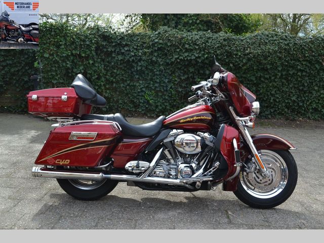 harley-davidson - electra-glide-screamin-eagle-flhtcse