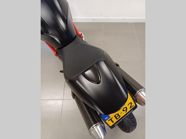 ducati - monster-696