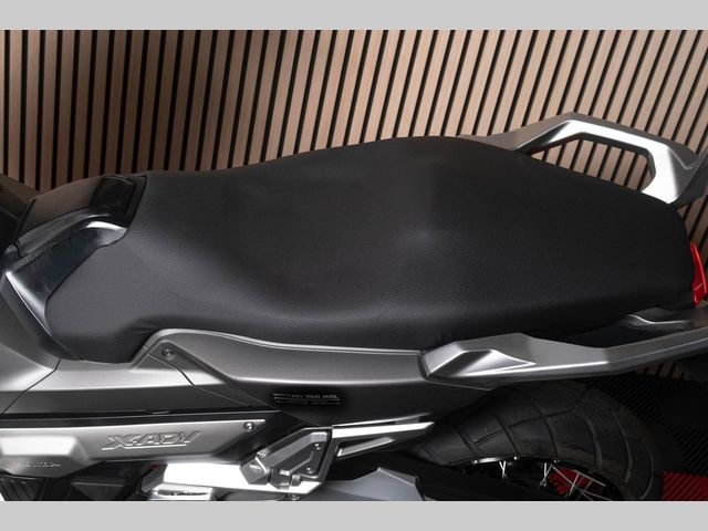honda - x-adv