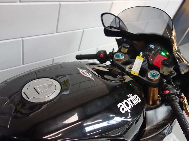 aprilia - rsv-mille-factory