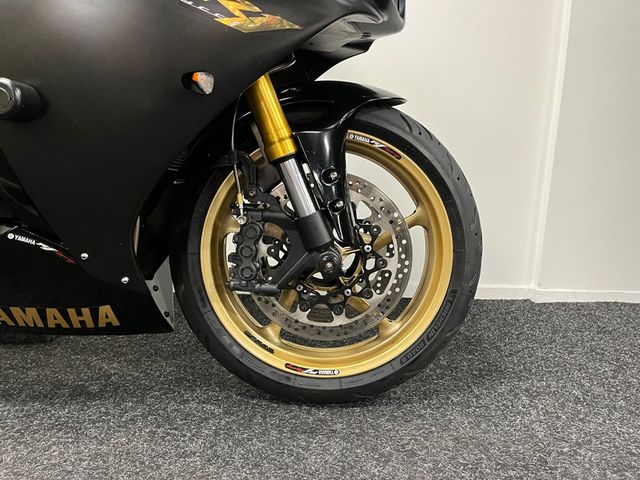 yamaha - yzf-r1
