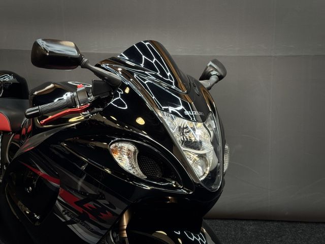 suzuki - gsx-r-1300-hayabusa