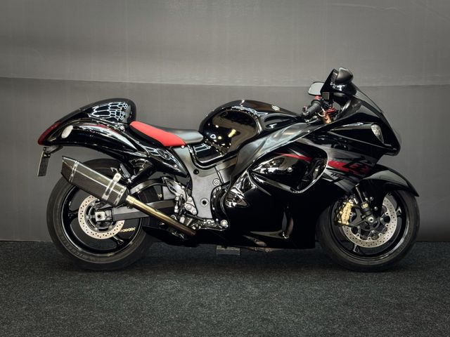 suzuki - gsx-r-1300-hayabusa