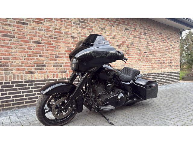 harley-davidson - cvo-street-glide