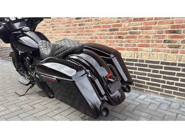 harley-davidson - cvo-street-glide