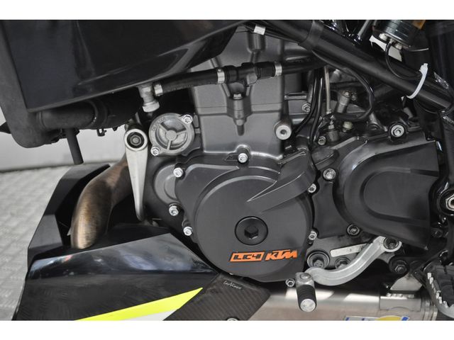 ktm - 690-duke