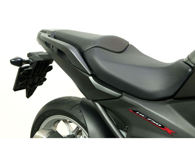 honda - nc-750-x-dct