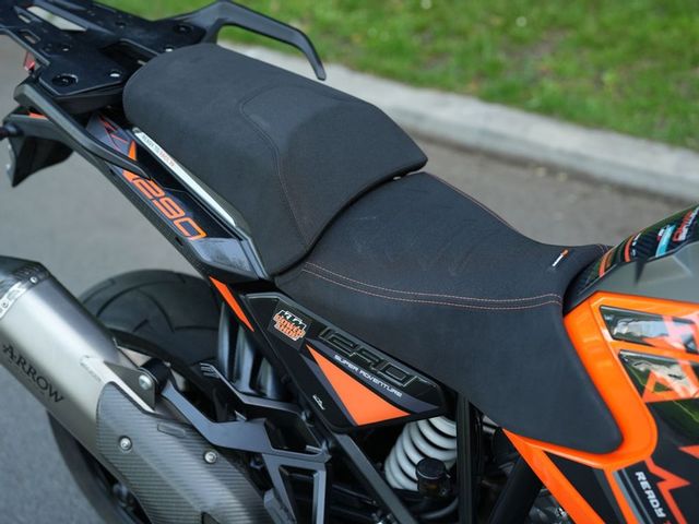 ktm - 1290-super-adventure-s
