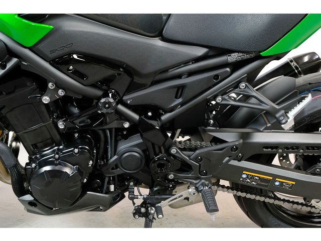 kawasaki - z900-performance