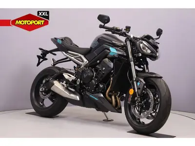 TRIUMPH STREET TRIPLE RS – foto 2